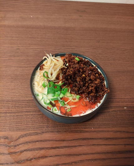 Tantanmen (Tahini ramen met pittig gehakt)