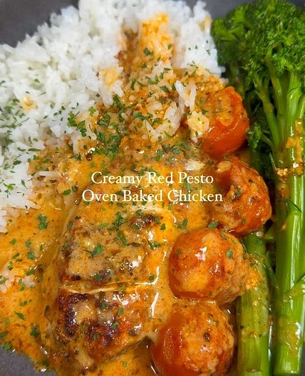 Oven baked chicken w/ red pesto 