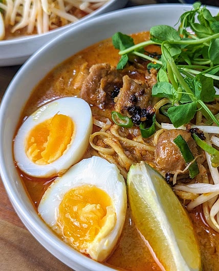 Khao Soi, Thai Noodle Soup 🇹🇭