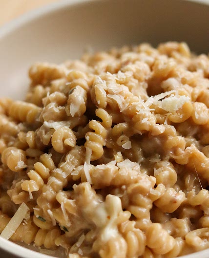 One Pot Caramelized Onion Pasta