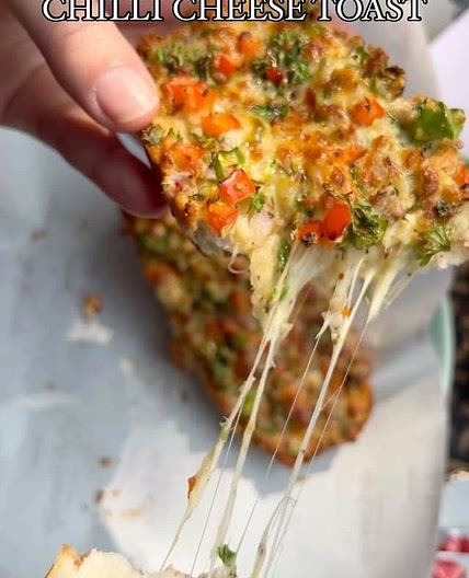 Chilli Cheese Toast