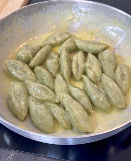 2 INGREDIENT FRESH PASTA (with broccoli) 