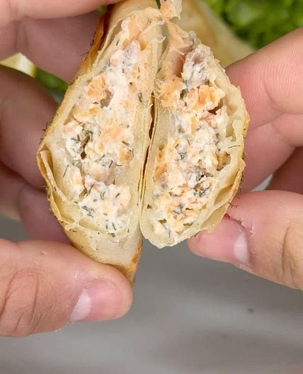 SAUMON CHEESE SAMOUSSA