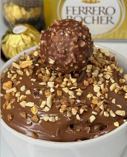 FERRERO CAKE