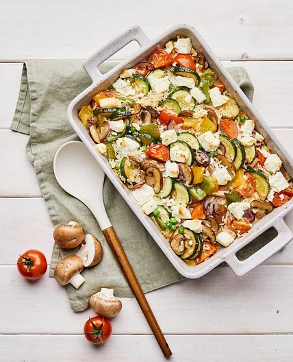 Gemüsereis mit Feta aus dem Ofen