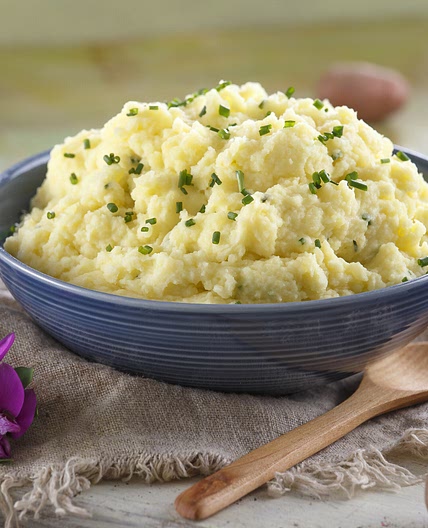 Receita deliciosa de Puré de batata cremoso - Teleculinária