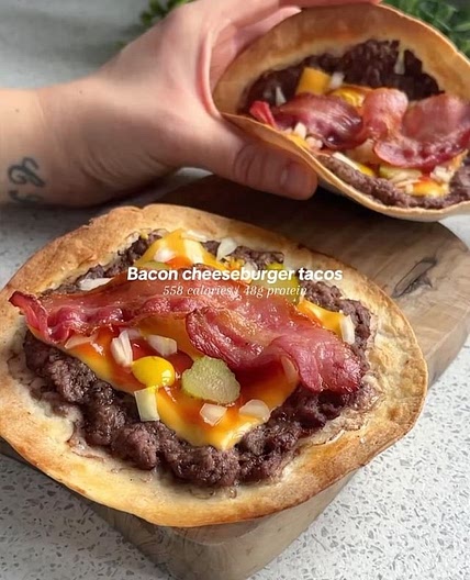 Bacon Cheeseburger Tacos