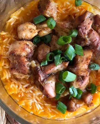 BANG BANG CHICKEN BAKES