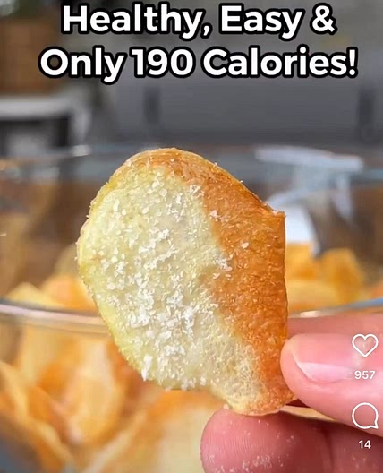 Salt and vinegar potatoes chips