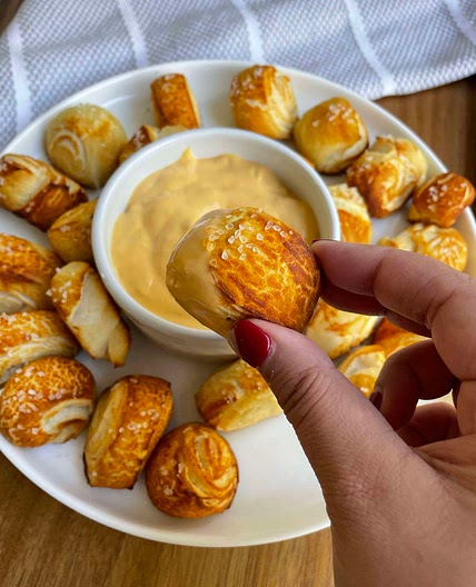 Pretzel bites