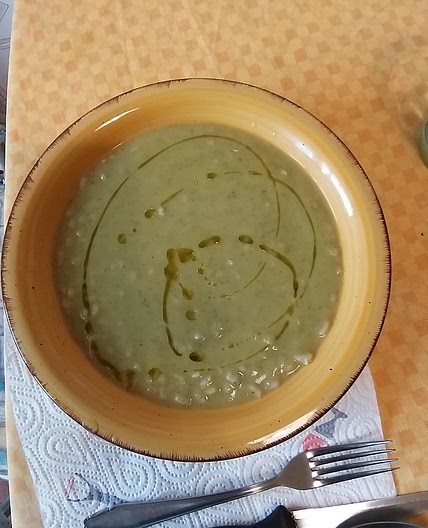 Vellutata di zucchine e orzo perlato