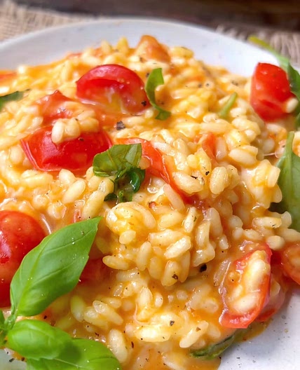 Cremiges Tomatenrisotto