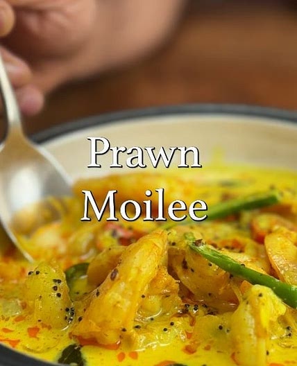 INDIAN 101: PRAWN MOILEE 🦐🦐🇮🇳 This dead easy Keralan prawn curry is packed with flavour and ready in minutes - you'll find yourself making it again and again. It's such a versatile dish for a quick weeknight meal or a weekend feast, and works equally w