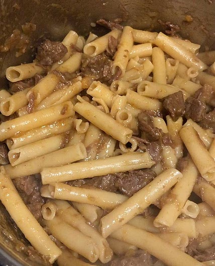 Pasta ragù bianco (genovese)