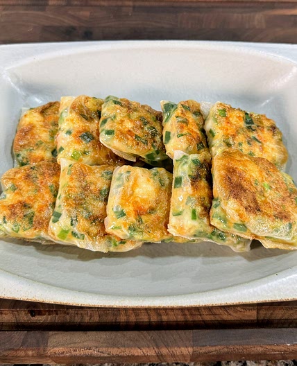 이제 집에서도 간단하게 만두 만들어 먹을 수 있어요! 완전 맛있어요!!🤩😋