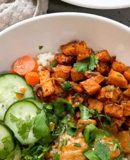 Saucy Peanut Ginger Chicken Meatball Bowls