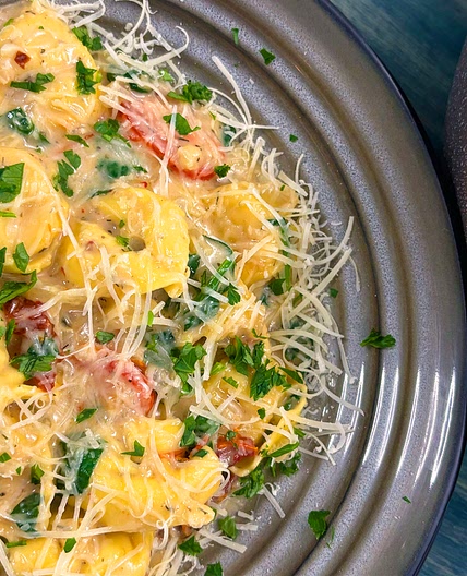 Creamy Tortellini Pasta | Tuscan Recipe