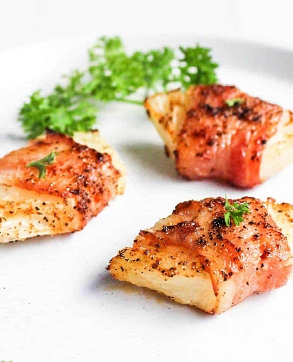 Bacon-Wrapped Pineapple in Air Fryer