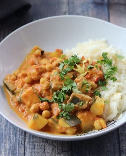 Curry de pois chiche et Raïta de courgettes