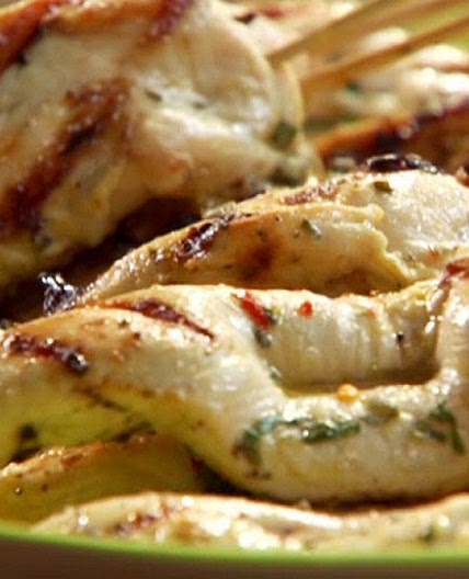 Chicken Souvlaki Sticks with Yogurt Dipping Sauce FAVORITE