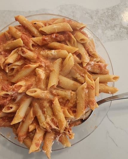 Pasta Rosé (Pink-Sauce)