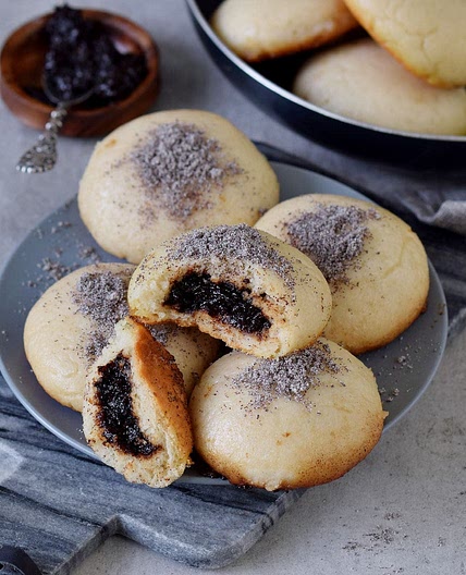 German Dampfnudel