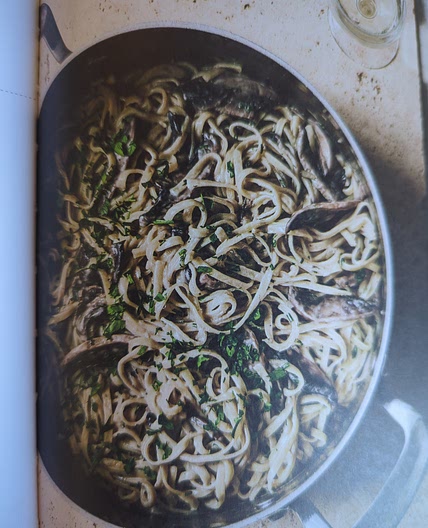 One pot mushroom pasta