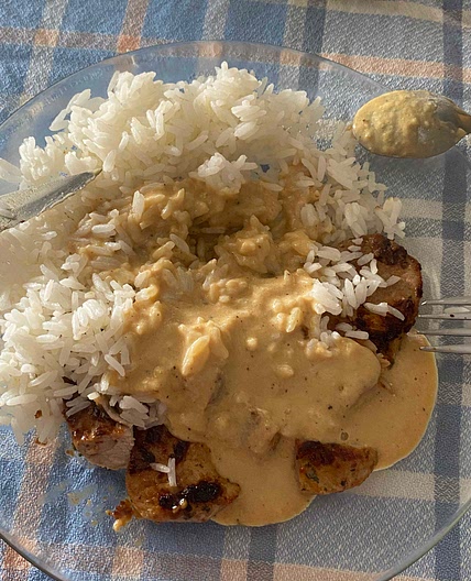 Solomillo con salsa “perri”