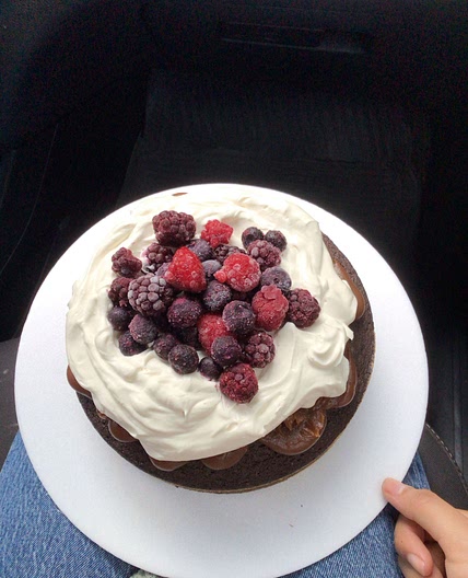 Brownie and berries 