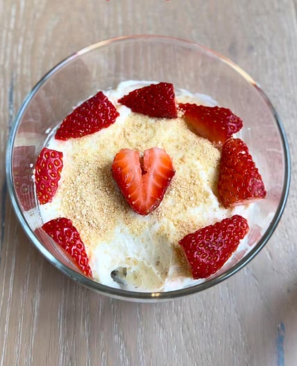 No bake strawberry cheesecake 