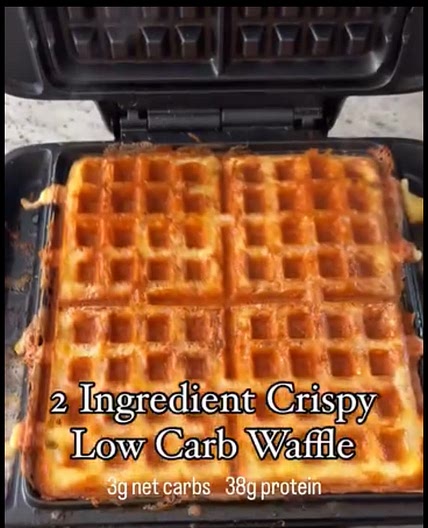 Crispy low carb waffle 