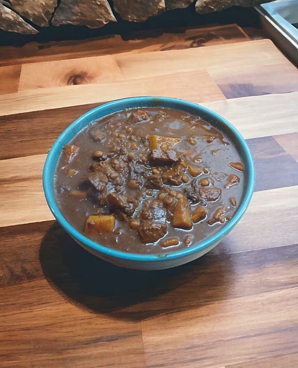 Khoresh-e beh (Persian quince and plum stew)