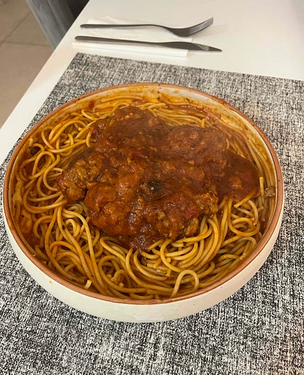 Meatballs and spaghetti 