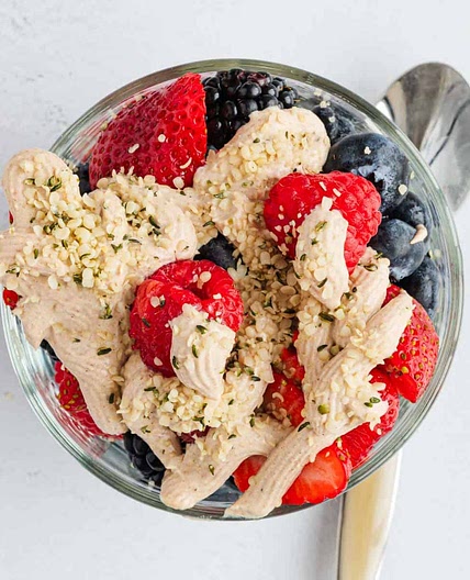 Cream with Fruits