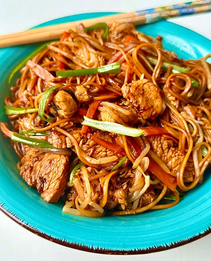 Turkey Chow Mein 