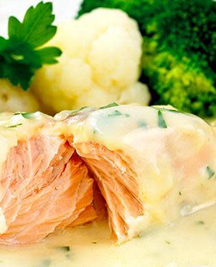 Saumon sauce hollandaise