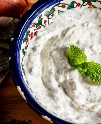 Sauce blanche kebab maison : la sauce parfaite pour les grillades (selon les experts)