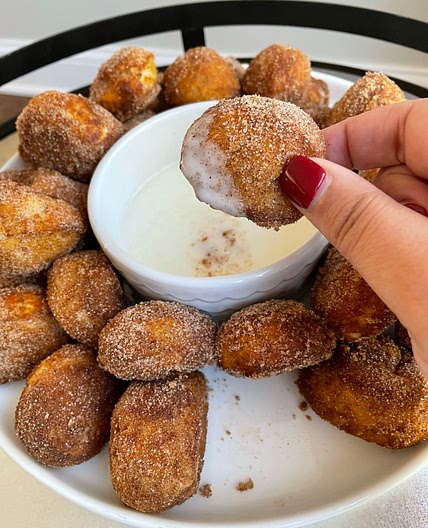 Cinnamon sugar pretzel bites
