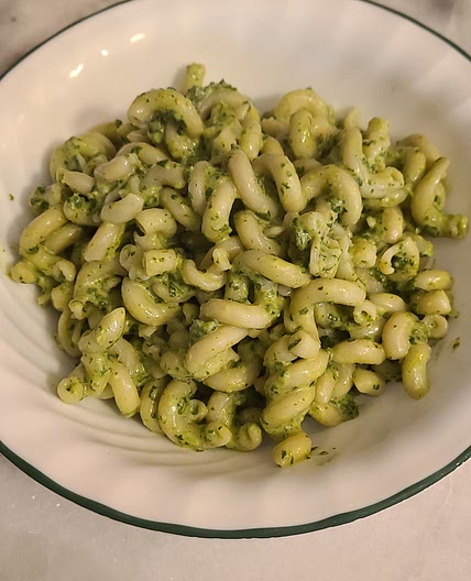 Cheesey Spinach Pasta