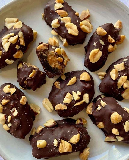 Snickers Dates