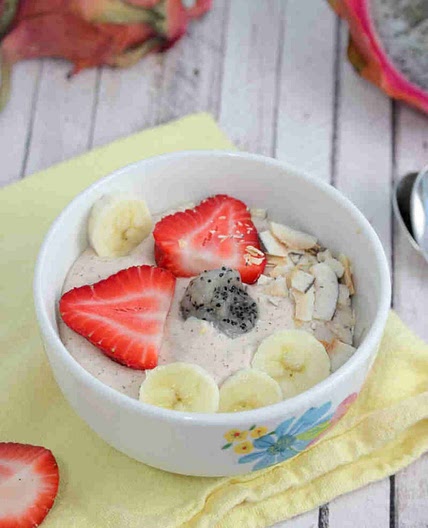 Dairy-Free Dragon Fruit Protein Smoothie Bowl