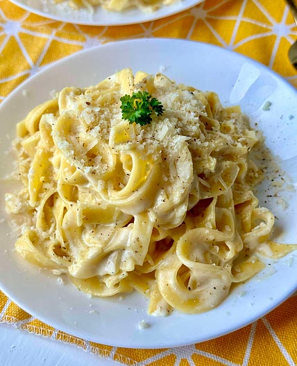 3 Ingredient Alfredo Pasta  