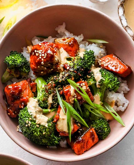 Sesame Salmon Rice Bowls with Ginger Sauce