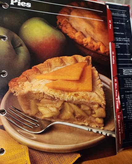 Apple Pie (red cookbook)