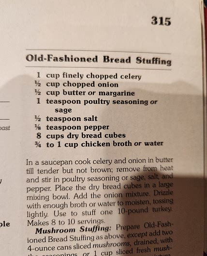 Old Fashioned Bread Stuffing (red cookbook)