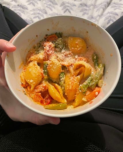 Aubergine feta pasta