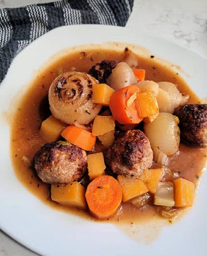 Meatball and Onion Stew