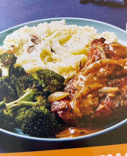 Southern-style pork chops and gravy