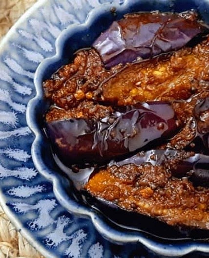 Sweet and spicy eggplant (branjal) pickle