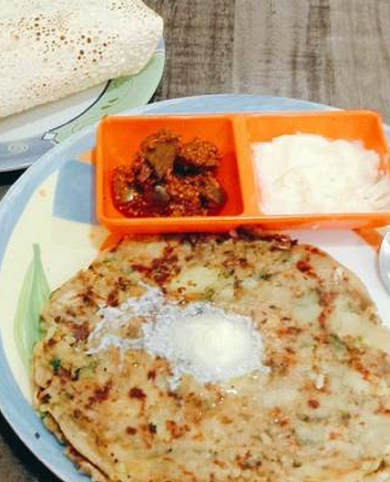 ग्रीन स्टफ आलू पराठा (Green Stuff Aloo Paratha recipe in Hindi)